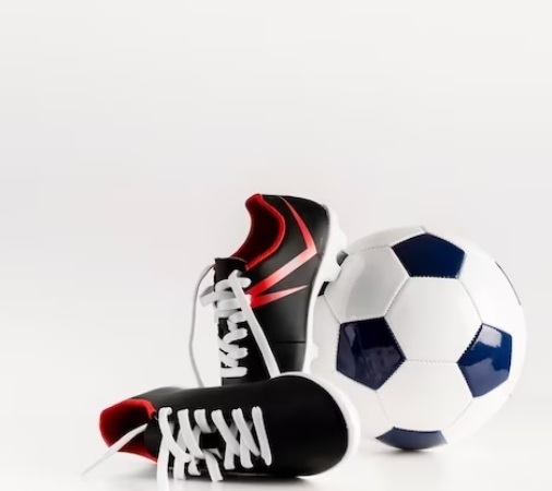 football-merchandise-market
